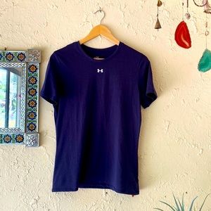 Under Armour Navy Women’s Workout Top size Small